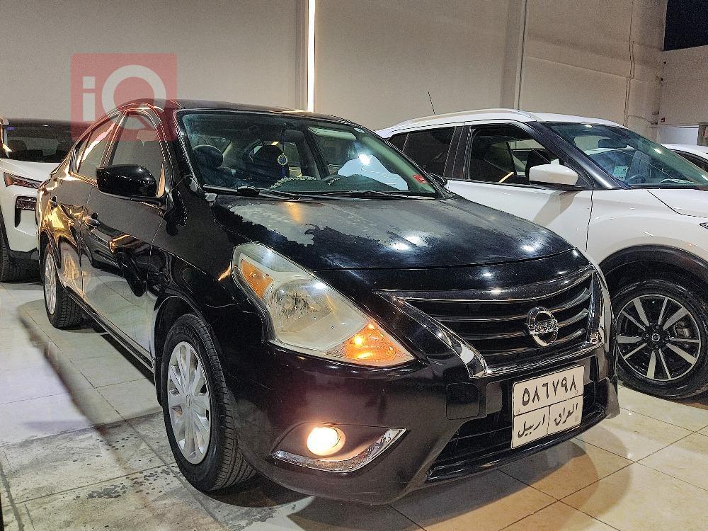 Nissan Versa